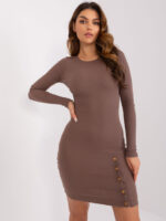 Brązowa sukienka ołówkowa